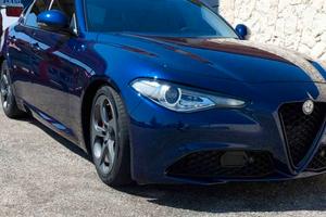 Alfa Romeo Giulia 2.2 180 V