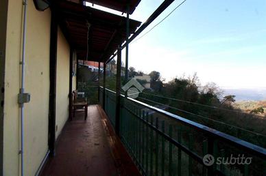 3 LOCALI A LAMPORECCHIO