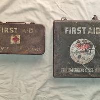  ww2 Cassettine p.s. mediche, elmo ecc