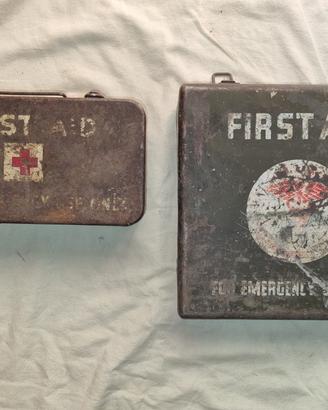  ww2 Cassettine p.s. mediche, elmo ecc
