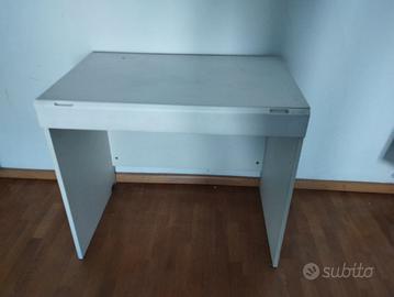 tavolo bianco legno 