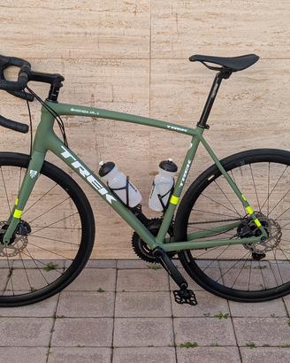 CORSA TREK EMONDA  