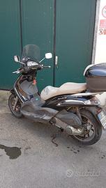 Piaggio Beverly 250