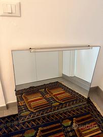 N. 2  specchi per bagno con luce