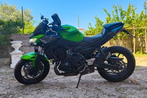 Kawasaki z650 anno 2020 10000 km