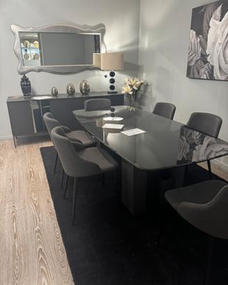 Tavolo da pranzo con madia zamagna