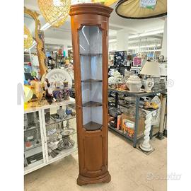 VETRINETTA AD ANGOLO ARTE POVERA