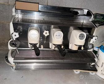 Macchina da caffè professionale da bar a 3 gruppi
