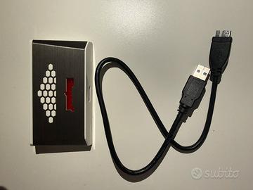 Lettore Kingston FCR-HS4 per schede UHS-II