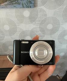 Sony Cyber-shot DSC-W810 20MP Zoom 6x HD
