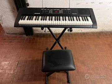 Pianola con sgabello