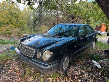 Mercedes 200e