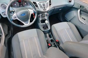 Ford Fiesta 1,4 G.P.L. 5 PORTE