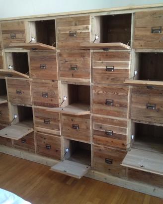 cassettiera credenza legno vecchio 30 antine