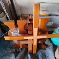 Tavolo rotondo in legno