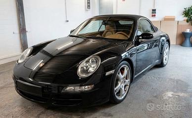 Porsche 911 Carrera Cabriolet
