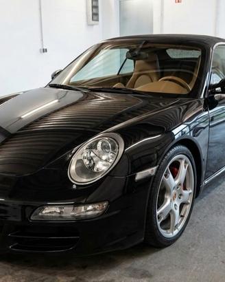 Porsche 911 Carrera Cabriolet
