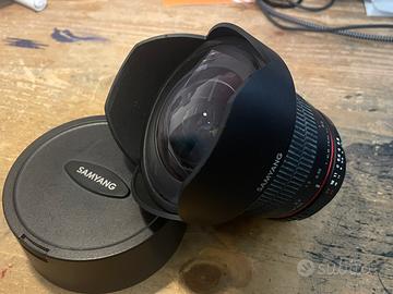 Samiyang 14 mm 2.8 per nikon