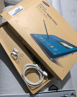 Galaxy Note Pro 12.2” + tastiera + tablet