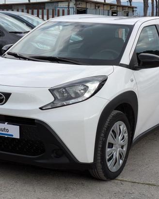 TOYOTA Aygo X Active 1.0cc 72cv AUTOMATICA IOS/A