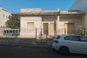 Villetta da ristrutturare