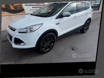 Ford Kuga trazione intelligente tutti tagliandi ce