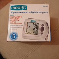 Misuratore pressione polso md-506.