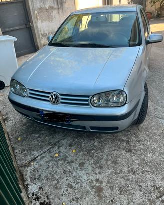 Golf 4