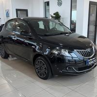 Lancia Ypsilon 1.0 Hybrid Gold 2022