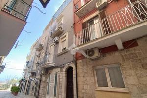 3 LOCALI A BARLETTA