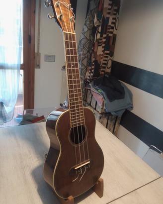 ukulele in koa