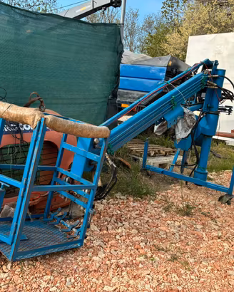 S158 - Piattaforma agricola per trattore