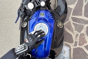 Yamaha r125 2021PERALTREFOTOGUARDAALTRIMIEIANNUNCI