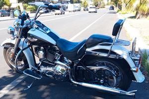 Harley Davidson softail Deluxe 