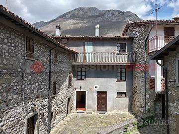 Terratetto Villa Collemandina [UM119MDGBVRG]