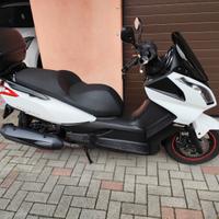Kymco Downtown 300i - 2011