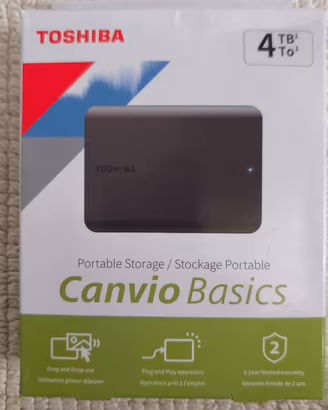 Hard disk Toshiba 4Tb nuovo + Custodia