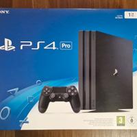 Play Station 4 Pro 1 Terabyte con scatola+giochi