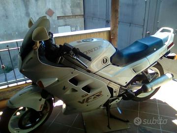Honda VFR 750 - 1988