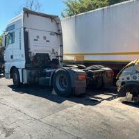 trattore stradale camion man per ricambi