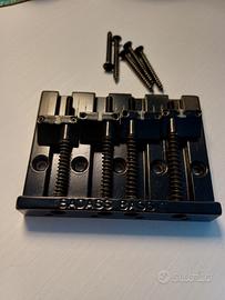 badass bass II Leo Quan