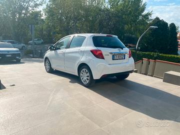 TOYOTA Yaris 3ª serie Yaris 1.3 5 porte Active