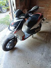 Scooter Aprilia 50