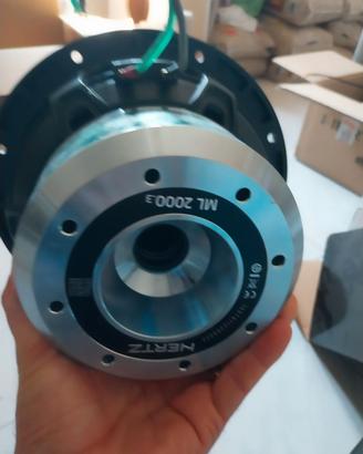 Subwoofer Hertz Legend 2000.3 da 700w rms