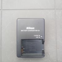 MH-14 caricabatterie Nikon + 2 batterie en-el14+
