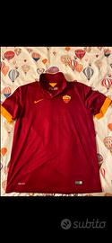 AS Roma Nike 14/15 taglia L con calzoncini e calze