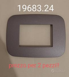 2placche ARKÈ 19683.24    2 PEZZI 