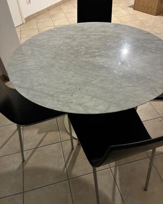 Tavolo saarinen