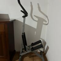 Stepper fitness con manubrio richiudibile