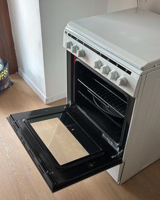 Forno elettrico con 4 fuochi Wega White 